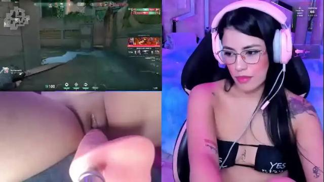 Image 2 of valentinagames Stream on Chaturbate on 1 month ago