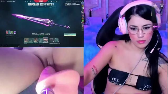 Image 7 of valentinagames Stream on Chaturbate on 1 month ago