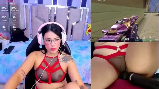 Image 4 of valentinagames Stream on Chaturbate on 1 month ago