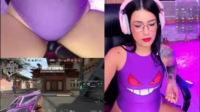 Image 8 of valentinagames Stream on Chaturbate on 1 month ago