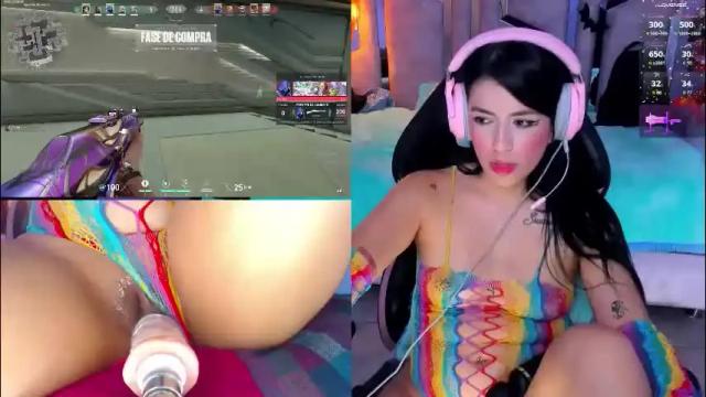 Image 6 of valentinagames Stream on Chaturbate on 10 days ago