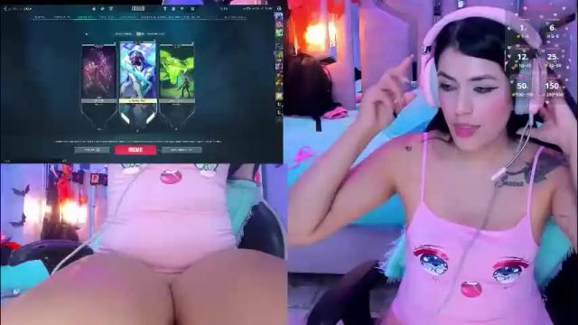 Image 2 of valentinagames Stream on Chaturbate on 9 days ago