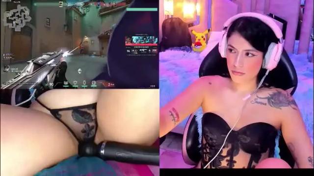 Image 6 of valentinagames Stream on Chaturbate on 1 month ago
