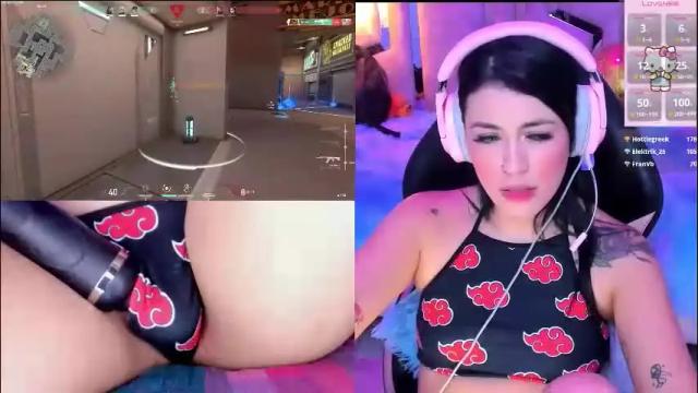 Image 6 of valentinagames Stream on Chaturbate on 16 days ago