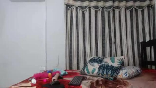 Image 3 of valentinalatinhot25 Stream on Chaturbate on 21 months ago