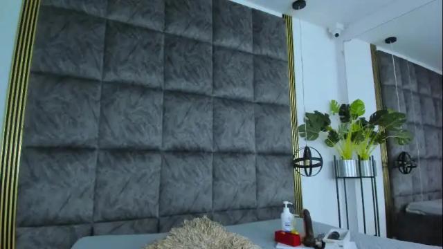 Image 3 of valentinastarr_ Stream on Chaturbate on 8 days ago