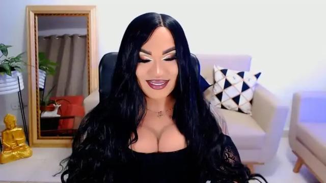 Image 4 of valentinaxqueen Stream on Chaturbate on 15 months ago