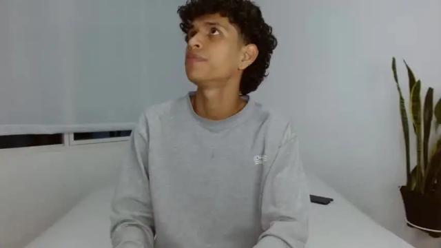 Thumbnail 1, valentineandmichael's Stream at Chaturbate, 15 months ago