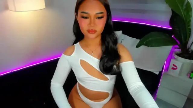 Image 8 of valentineloove Stream on Chaturbate on 16 months ago