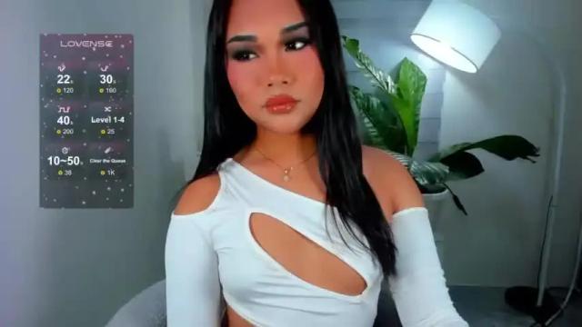 Image 10 of valentineloove Stream on Chaturbate on 16 months ago
