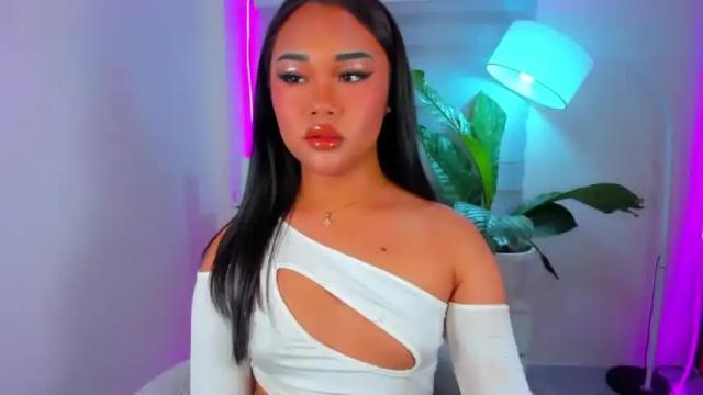 Image 10 of valentineloove Stream on Chaturbate on 16 months ago