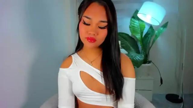 Image 11 of valentineloove Stream on Chaturbate on 15 months ago