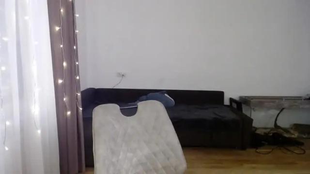Image 2 of valents_cherry Stream on Chaturbate on 18 months ago