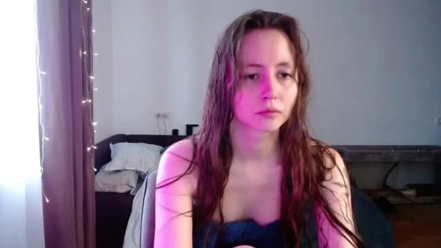 Image 2 of valents_cherry Stream on Chaturbate on 18 months ago
