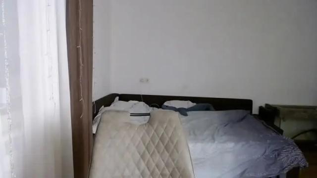 Image 6 of valents_cherry Stream on Chaturbate on 14 months ago