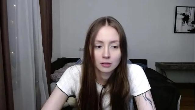 Image 4 of valents_cherry Stream on Chaturbate on 5 months ago