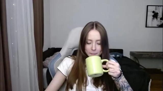 Image 7 of valents_cherry Stream on Chaturbate on 5 months ago