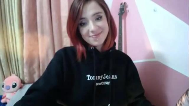 Image 6 of valeri_cove Stream on Chaturbate on 1 month ago