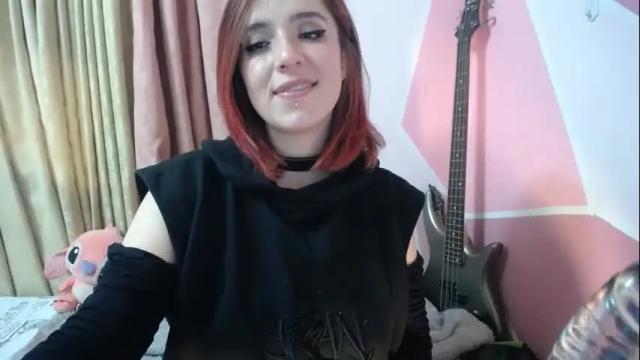 Image 4 of valeri_cove Stream on Chaturbate on 1 month ago