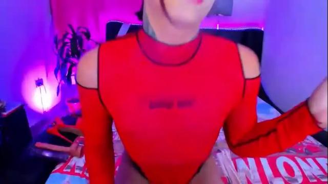 Image 2 of valeri_hilton Stream on Chaturbate on 2 days ago