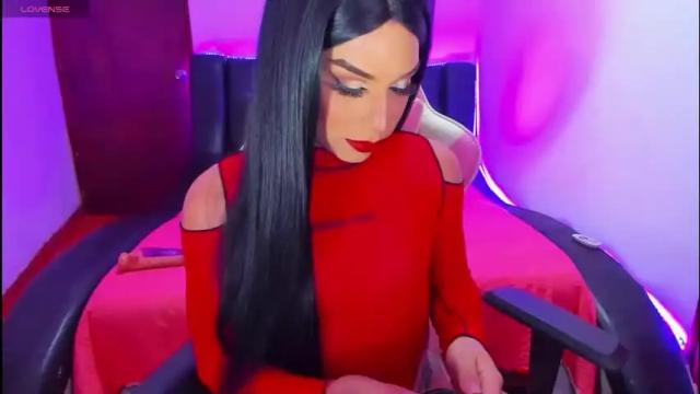 Image 12 of valeri_hilton Stream on Chaturbate on 1 month ago