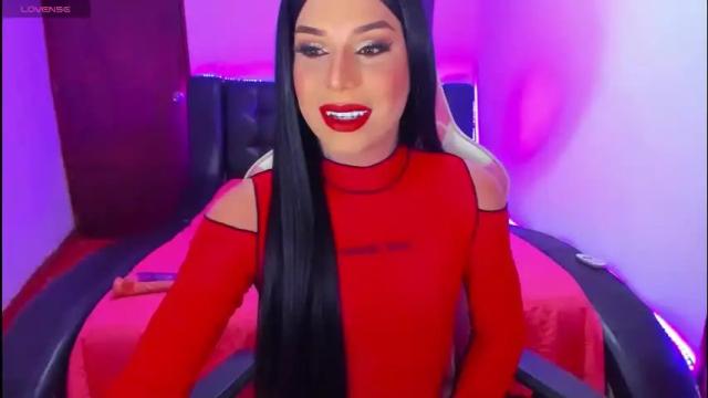 Image 2 of valeri_hilton Stream on Chaturbate on 1 month ago