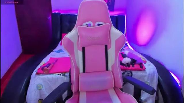 Thumbnail 1, valeri_hilton's Stream at Chaturbate, 1 month ago