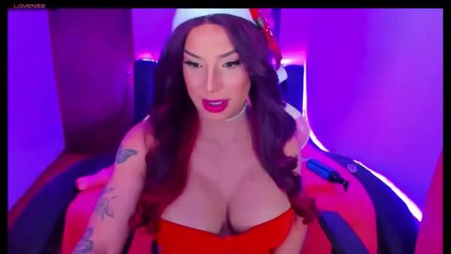 Image 10 of valeri_hilton Stream on Chaturbate on 1 month ago