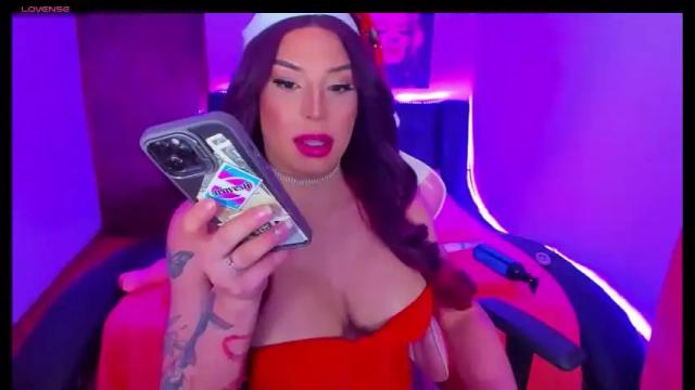 Image 3 of valeri_hilton Stream on Chaturbate on 1 month ago