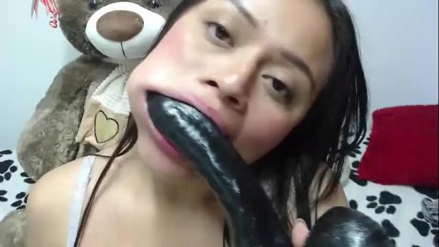 Image 4 of valeria_fiery Stream on Chaturbate on 22 days ago