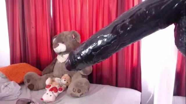 Image 12 of valeria_fiery Stream on Chaturbate on 3 days ago