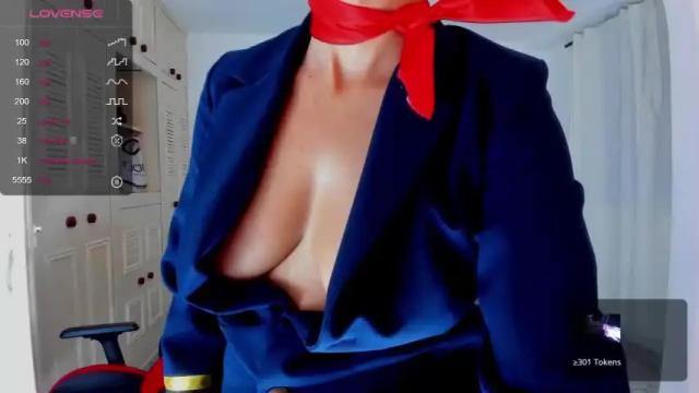 Image 12 of valeria_mesalina Stream on Chaturbate on 12 months ago