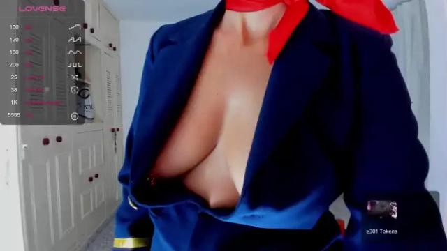 Image 7 of valeria_mesalina Stream on Chaturbate on 20 months ago