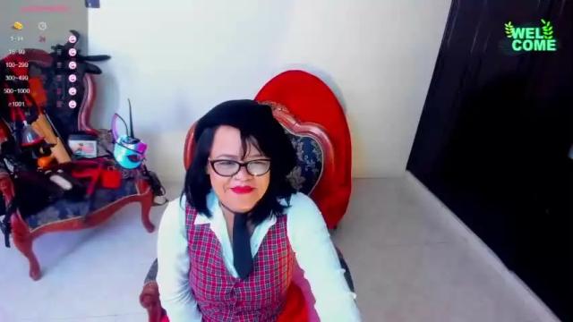 Image 11 of valeria_mesalina Stream on Chaturbate on 11 months ago