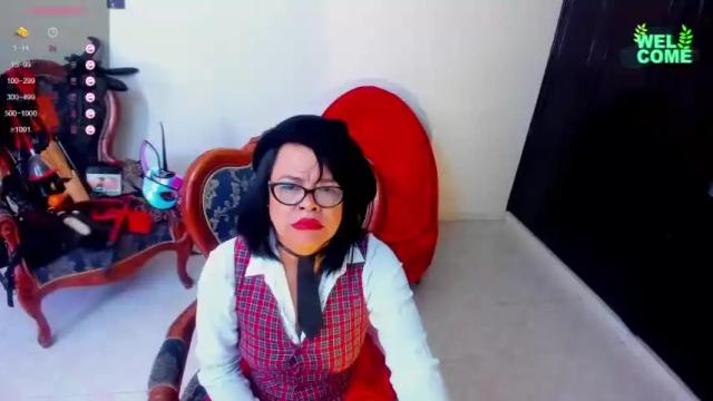 Image 4 of valeria_mesalina Stream on Chaturbate on 19 months ago