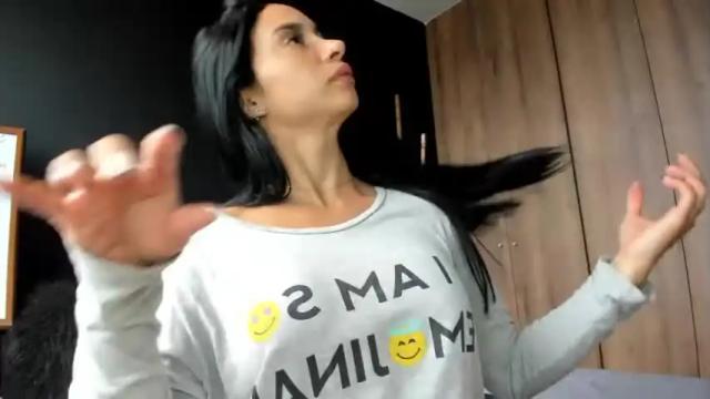 Thumbnail 1, valeria_savaloss's Stream at Chaturbate, 16 months ago