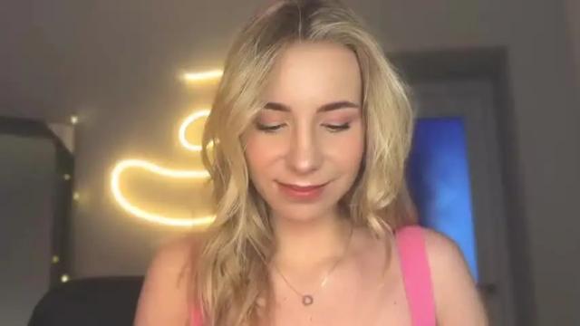 Thumbnail 3, valeria_shydreamer's Stream at Chaturbate, 14 months ago