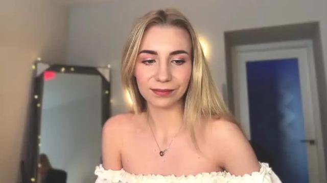 Thumbnail 1, valeria_shydreamer's Stream at Chaturbate, 14 months ago