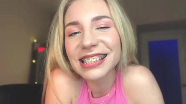 Thumbnail 2, valeria_shydreamer's Stream at Chaturbate, 13 months ago