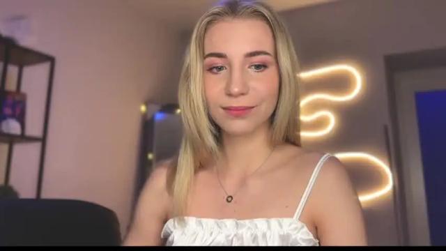 Thumbnail 2, valeria_shydreamer's Stream at Chaturbate, 13 months ago