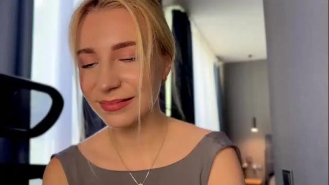 Thumbnail 3, valeria_shydreamer's Stream at Chaturbate, 1 month ago