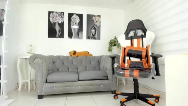 Image 4 of valeria_stone01 Stream on Chaturbate on 18 months ago