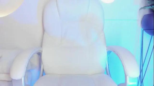 Image 11 of valeria_sweetgh Stream on Chaturbate on 1 month ago