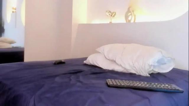 Image 7 of valeria_sweetgh Stream on Chaturbate on 1 month ago