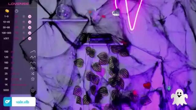 Image 8 of valeria_villalobos Stream on Chaturbate on 18 months ago