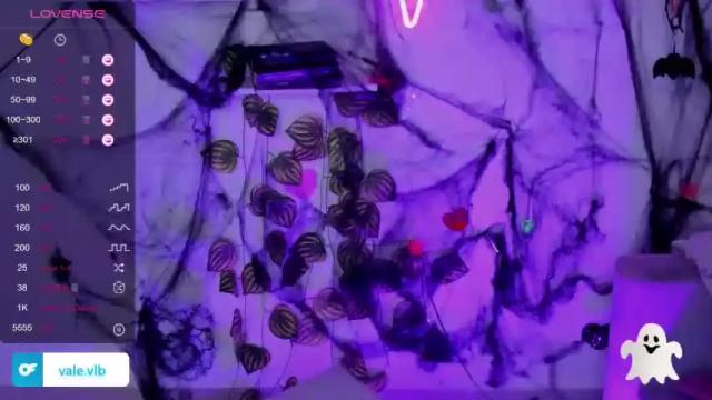 Image 3 of valeria_villalobos Stream on Chaturbate on 24 months ago