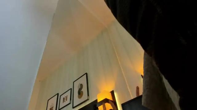 Image 2 of valeriaa_soler Stream on Chaturbate on 1 month ago