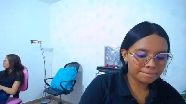 Image 11 of valeriaa_squirt Stream on Chaturbate on 19 months ago