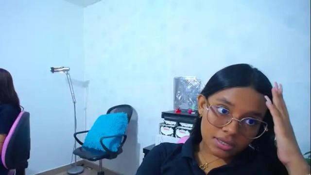 Image 6 of valeriaa_squirt Stream on Chaturbate on 19 months ago