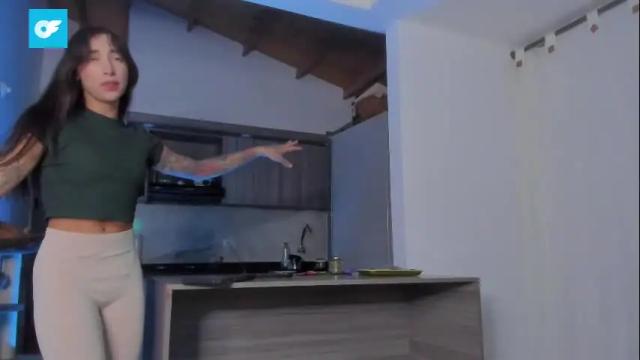 Image 3 of valeriabunny Stream on Chaturbate on 15 days ago